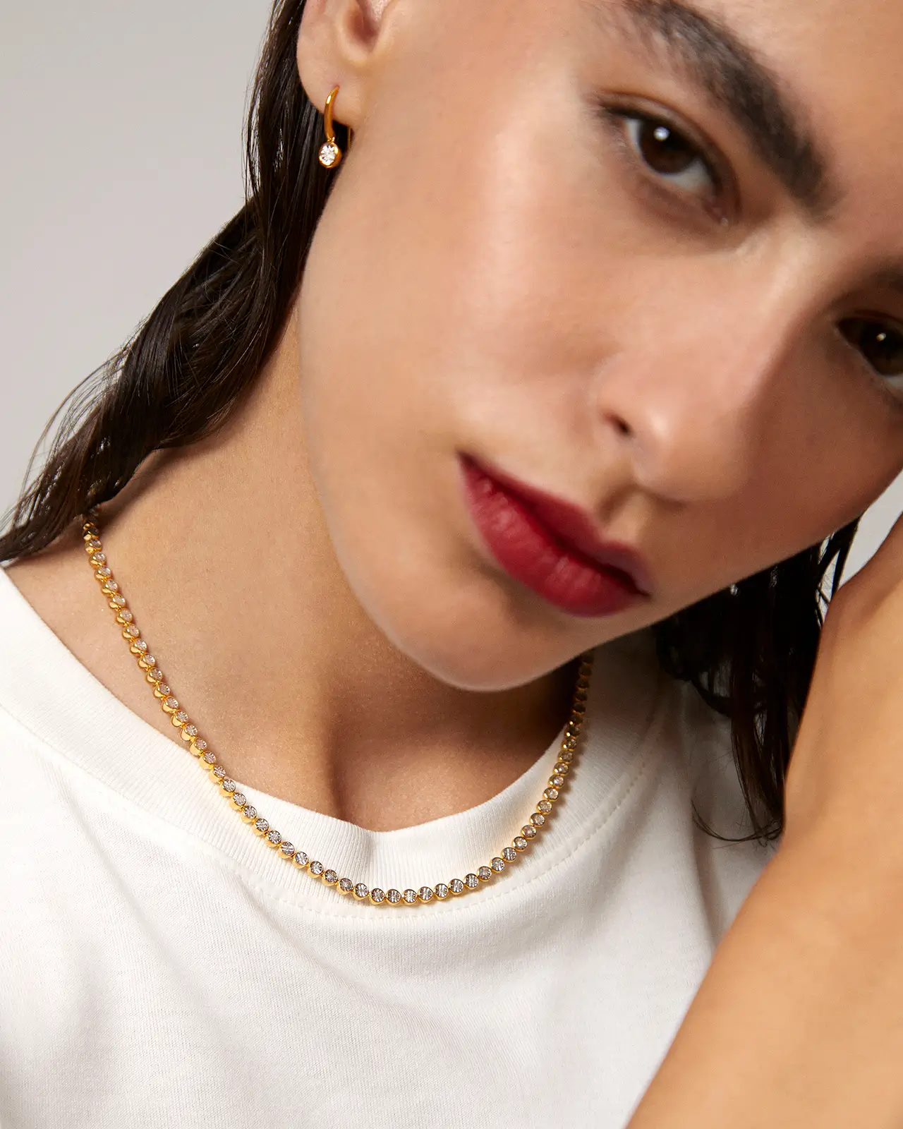Many Diamonds Necklace And Arch Gold Cuff - Image 3